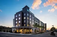 Hyatt House Tallahassee Capitol University Hôtels à proximité de : The Florida State University Alumni Association