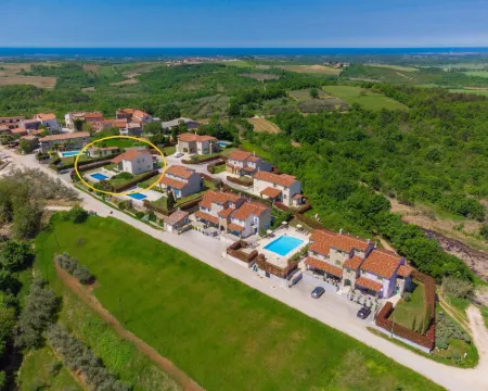 Stuartma Hotels in Baredine