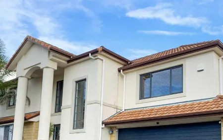 Howick Luxury Large Home Отели рядом с достопримечательностью «Колледж Маклинс»