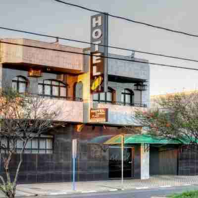 Hotel Carolina Plaza Hotel Exterior