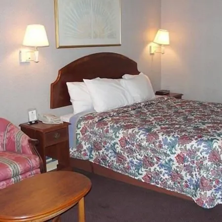 Royal Inn