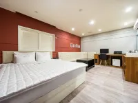 Busan Yonghodong Noblesse Hotels near أوريوكدو سكاي ووك