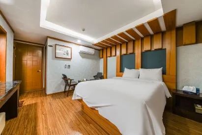 Goyang Karma Hotel