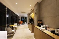 Brown Dot Cheonan Seongjeong Branch - Bữa sáng
