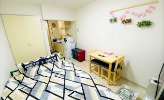 Nomad Estate Pia Realm - Housity