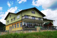 Hotel Diana Các khách sạn ở Zazriva