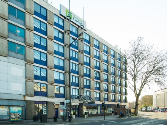 Holiday Inn Express BRISTOL CITY CENTRE by IHG