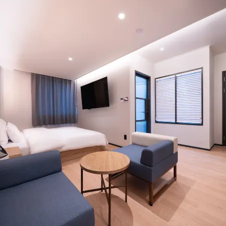 Brown Dot Hotel Suwon City Hall