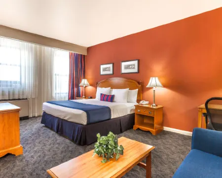 Ramada by Wyndham Jersey City Hotels in Jersey City