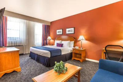 Ramada by Wyndham Jersey City Hotels in Jersey City