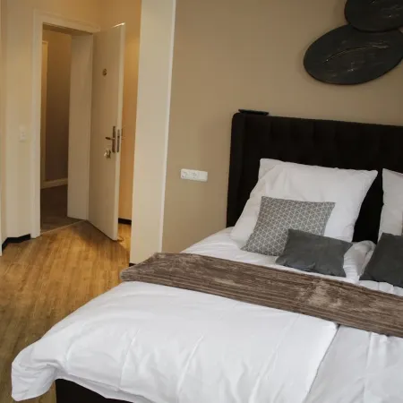 Z&B Hotel