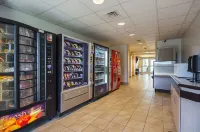 Motel 6 Whitby, on - Toronto East Hotel a Durham Regional Municipality