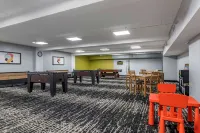 Quality Hotel & Conference Centre - breakfast