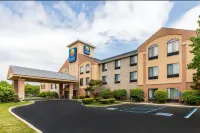 Comfort Inn & Suites Mishawaka-South Bend Hotels in Harris Township