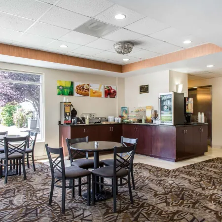 Spark by Hilton Danbury near University
