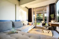 Blue Dolphin Hotel Hotels in Ormilia