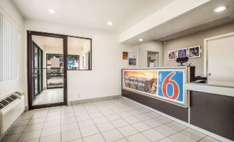 Motel 6 College Station, TX - Bryan