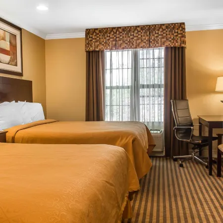 Quality Inn Near Mountain Creek