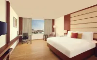 Lemon Tree Hotel Shimona Chennai Hotels near Porur