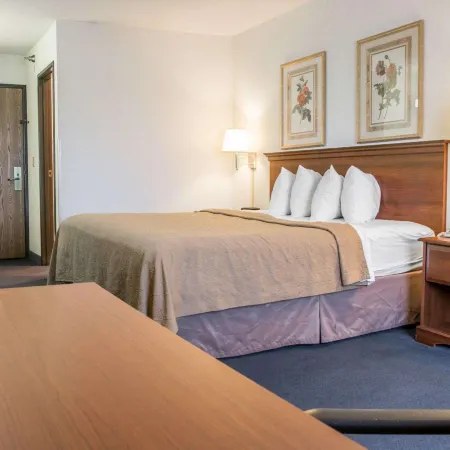 Quality Inn Hudsonville South