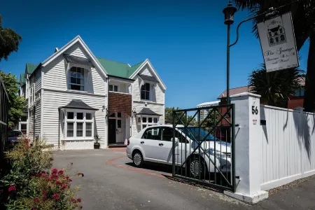 The Grange B&B Отели рядом с достопримечательностью «Кашмир Хилл Лукаут»