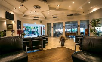 Daria - Authentic Israeli Experience