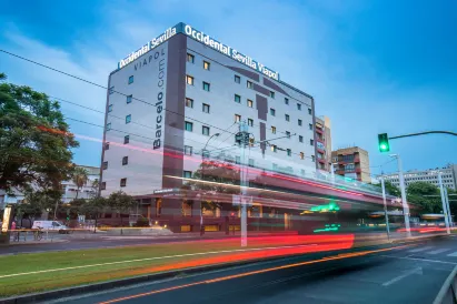 โรงแรม Occidental Sevilla Viapol