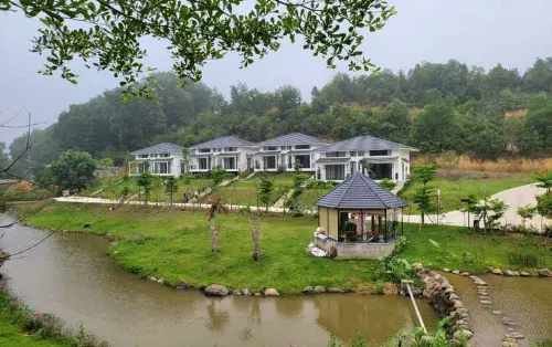 Hasu Village Hòa Bình - Moutain View Hotels in Luong Son