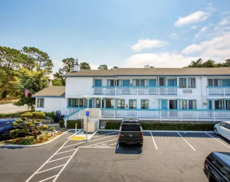 Arbor Inn Monterey