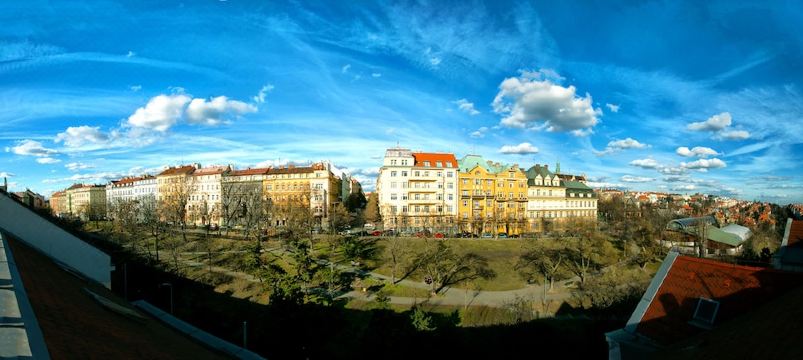 1. 체코 인 프라하..