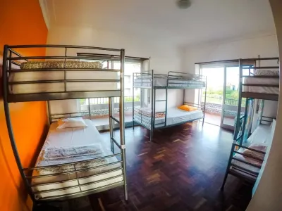 Carcavelos Hostel Hotel di Carcavelos