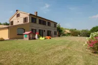 Agriturismo la Vecchia Fonte Hotels in Jesi