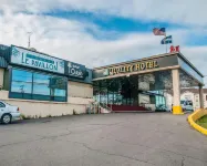 Quality Hotel Dorval Aeroport Hôtels à proximité de la Dorval Via Rail
