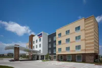 페어필드 인 & 스위트 댈라스 웨스트/i-30 - 주차장