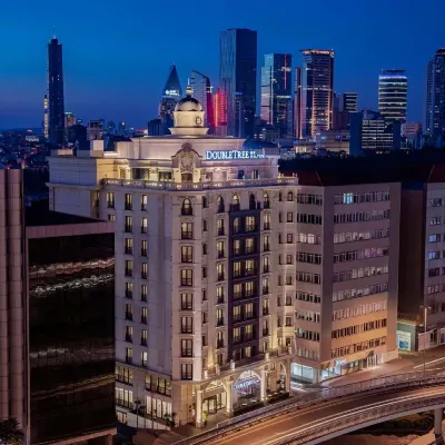 DoubleTree by Hilton Istanbul Gayrettepe Hotels near Zorlu Center