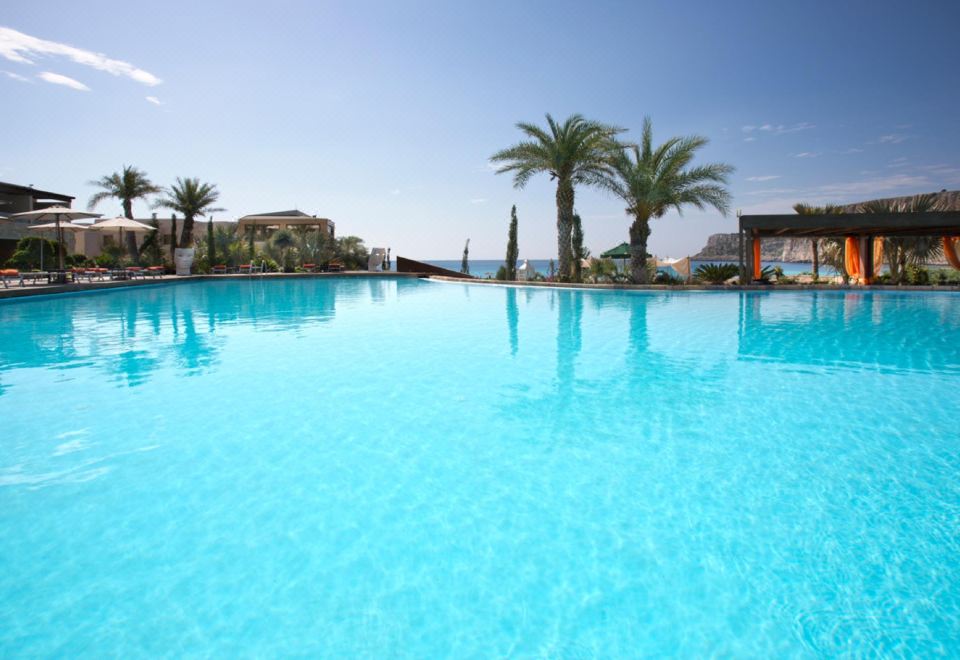 Aquamare City and Beach - Housity