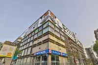 Hotel Parklanda Hotel in zona MICA, Ahmedabad