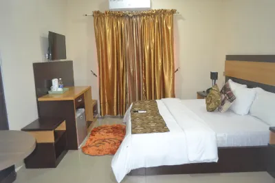 Nexus Suites Hotel a Mushin