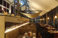 Castel de Pont-a-Lesse Hotels in Houyet