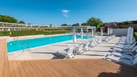 Hotel Viest - Pools