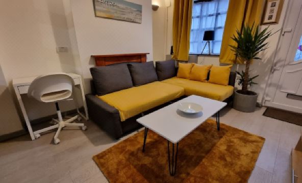 Cosy Stay in Stoke on Trent by Villazu