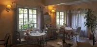 Le Jardin de Saint Jean Hotel di Pierrefonds
