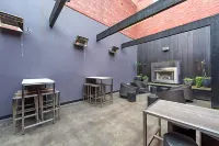 Customs House Hotel