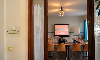 Logis Hotel Majestic Chatelaillon Plage - la Rochelle