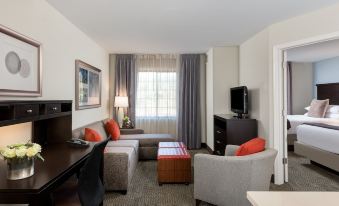 Staybridge Suites Chantilly Dulles Airport