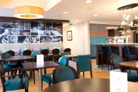 Hampton by Hilton Birmingham Jewellery Quarter - breakfast