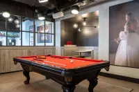 Radisson Red Hotel, Brussels