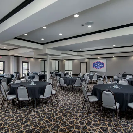 Hampton Inn & Suites Fort Worth-Fossil Creek