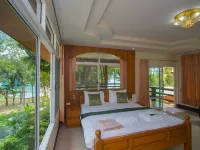Mountain Resort Koh Lipe Hotels in Koh Lipe