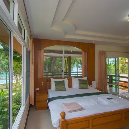 Mountain Resort Koh Lipe